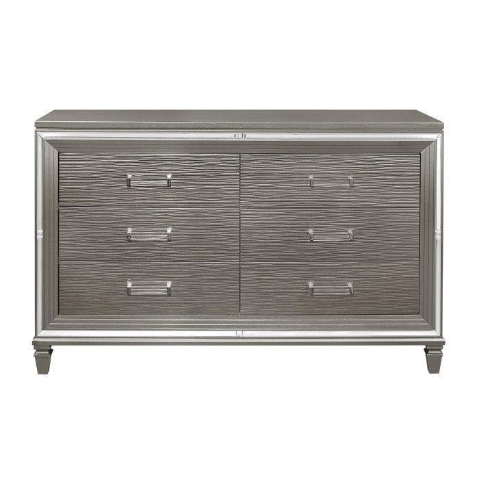 Tamsin Dresser front view