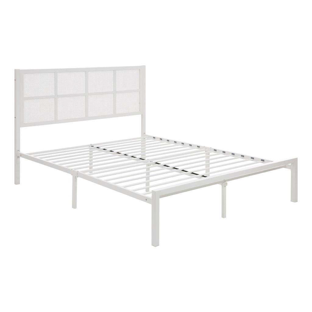 Sanibel 1635WH bed high-resolution view 5